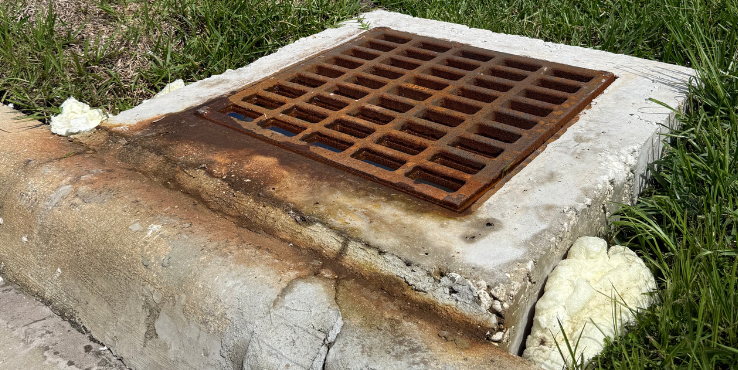 Slab and sewer stabilized with polyurethane grout.<br />
