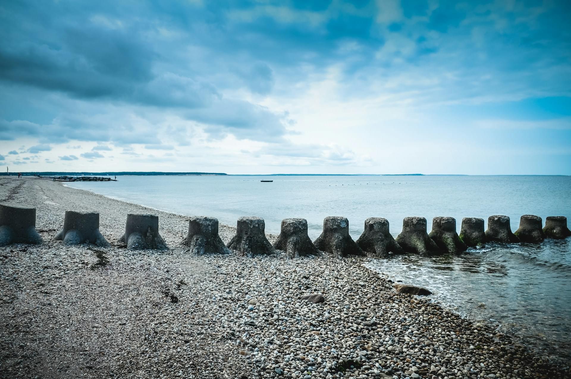 Marine Barrier Reinforcement Techniques For Coastal Protection 